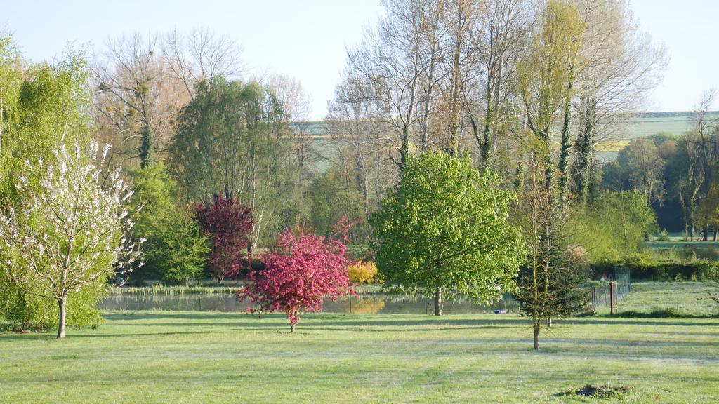 Chambres D'Hotes La Ferme Du Scardon Neufmoulin Exteriör bild