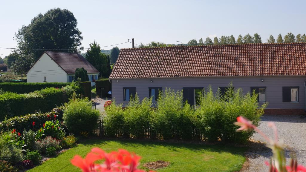 Chambres D'Hotes La Ferme Du Scardon Neufmoulin Exteriör bild