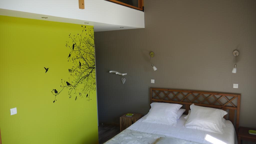 Chambres D'Hotes La Ferme Du Scardon Neufmoulin Exteriör bild