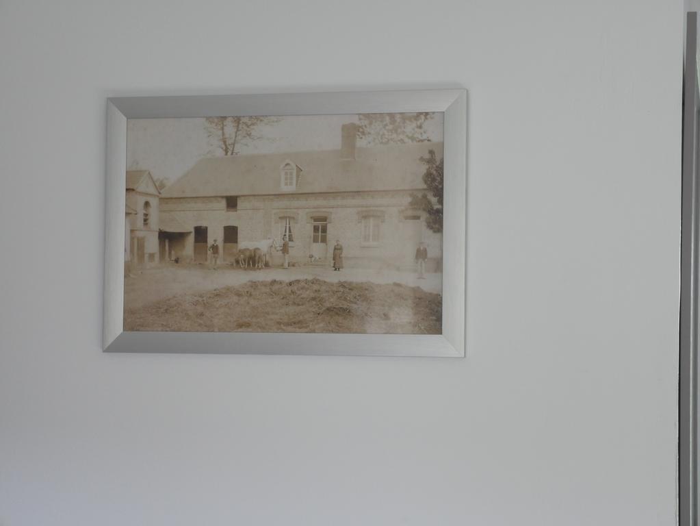 Chambres D'Hotes La Ferme Du Scardon Neufmoulin Exteriör bild